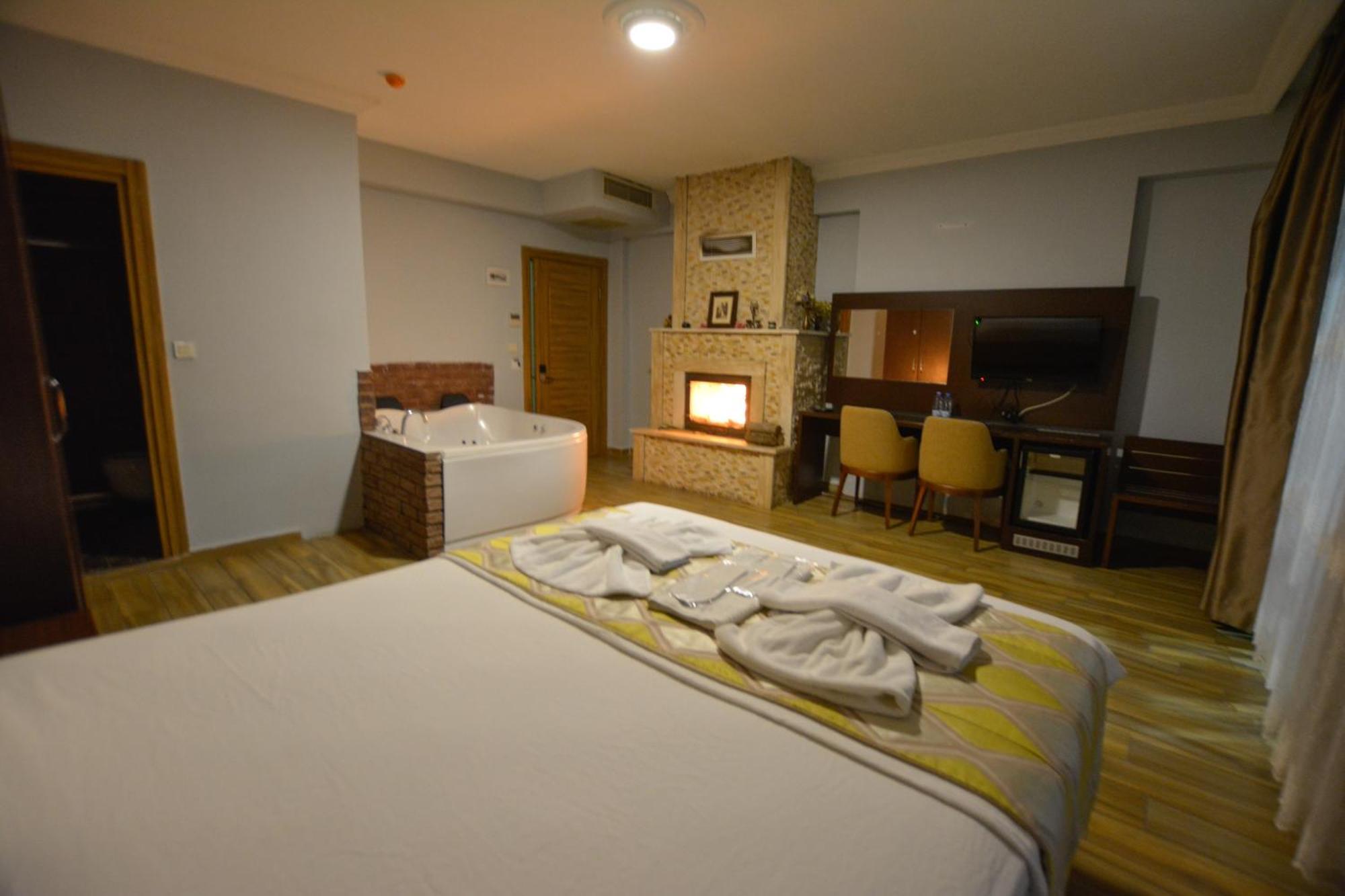 Hill River Hotel Агва Экстерьер фото